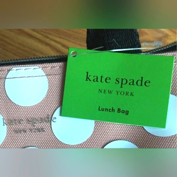 Kate Spade New York CLEAR-COATED Pink White Jumbo Dot Insulated Lunch Tote Bag - Picture 10 of 11
